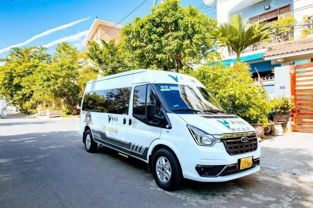Da Nang → Hue journey